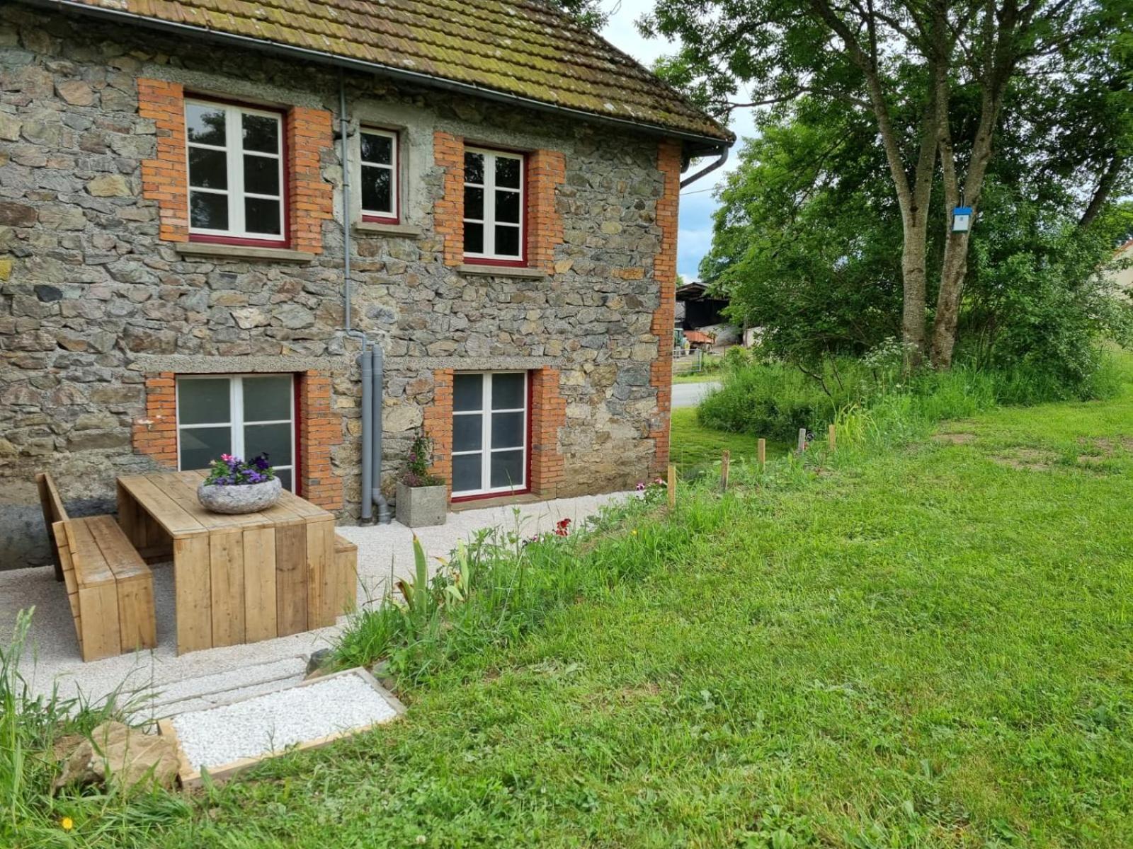 Appartement Le Montaurier à Combrailles Extérieur photo